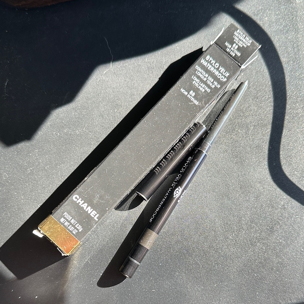 CHANEL Stylo Yeux 88 NOIR INTENSE Black Waterproof Eyeliner